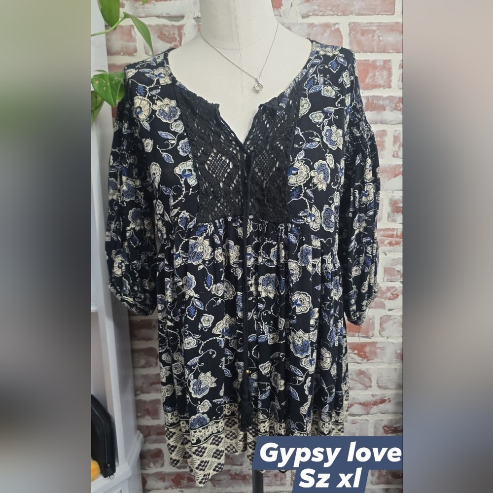 Gypsy love womens top sz xl